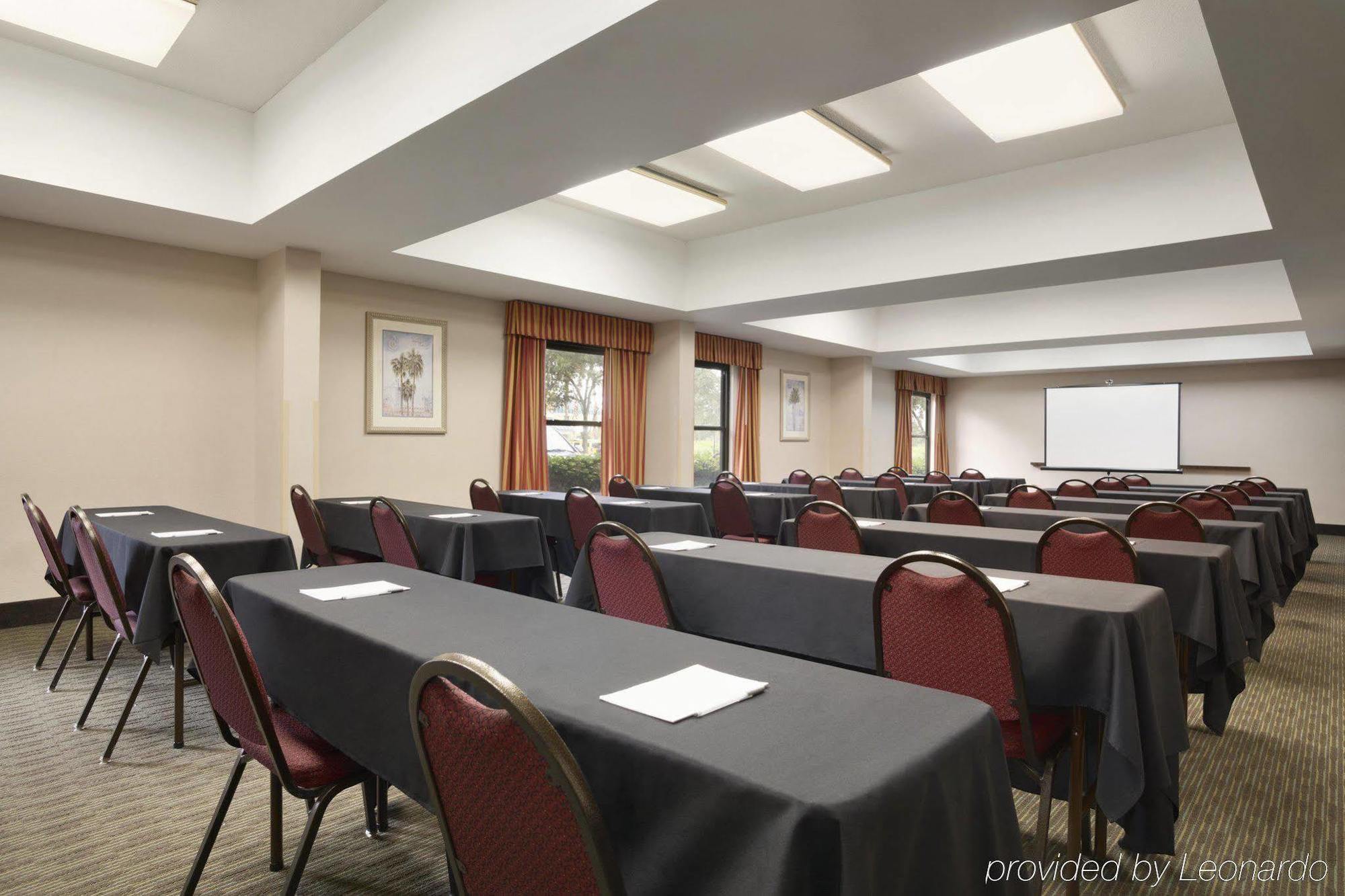 Hampton Inn Orlando-Convention Center International Drive Area Williamsburg Buitenkant foto
